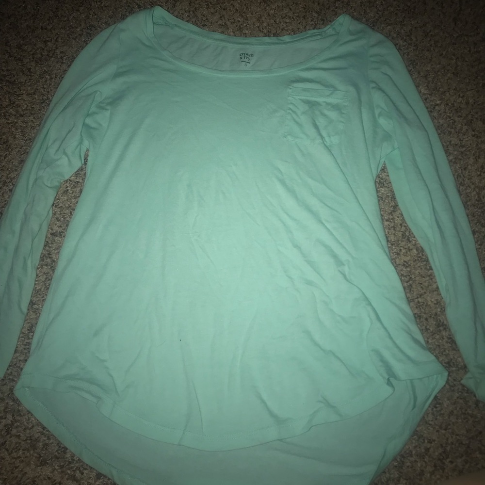 Cute long sleeve shirt